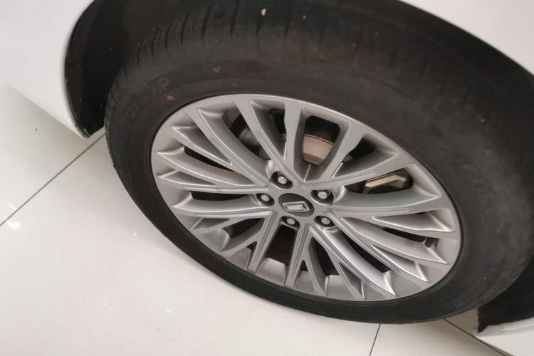 Used Bestune B70 2023 Third Generation 1.5T Automatic Enjoyment Version 70th Anniversary Edition