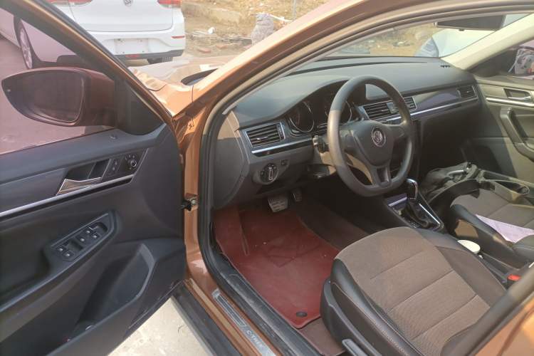 Used Volkswagen C-TREK 2017 1.6L Automatic Comfort Model