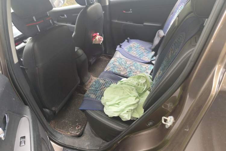 Used Kia Sportage R 2012 2.0L Automatic Two-Wheel Drive GLS Left Rear Seat