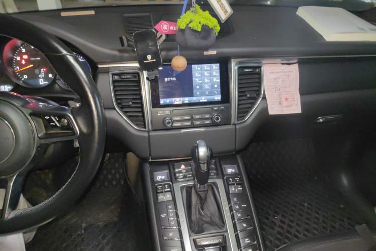 Used Porsche Macan 2016 Macan 2.0T