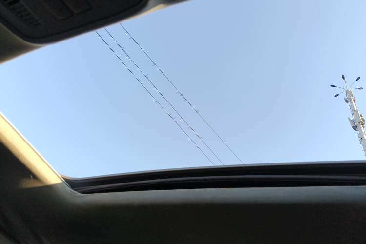 Used Buick GT 2011 GT 1.8L Automatic Fashion Edition Leather Model Headliner