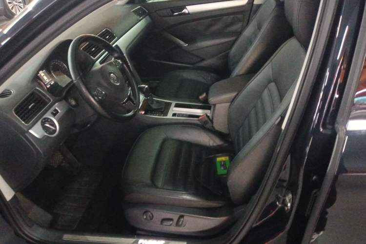 Used Volkswagen Passat 2014 1.8TSI DSG Prestige Edition