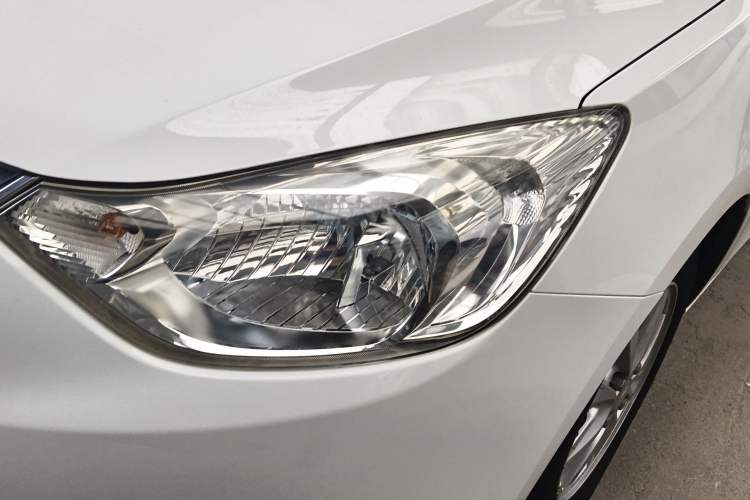 Used Chevrolet Sail 2015 Sail 3 1.5L Manual with Ideal Sunroof Edition