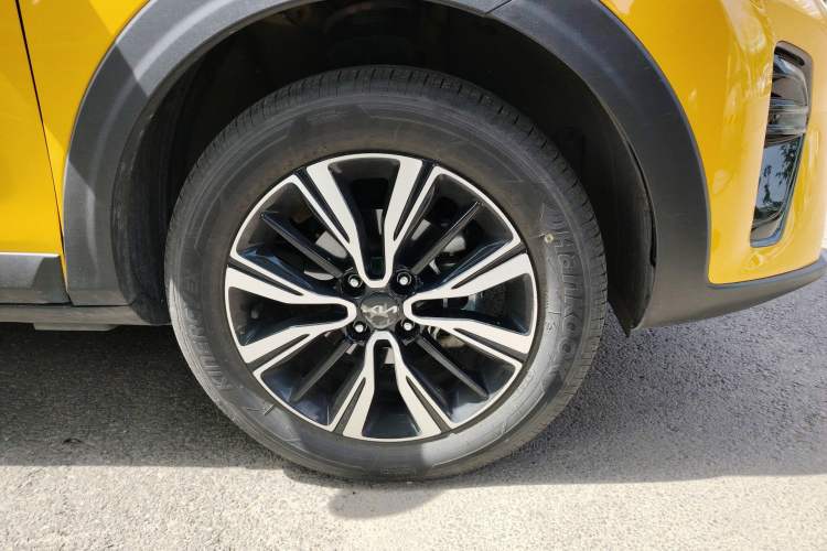 Used Kia kx1 Stonic 2021 1.4L CVT Sunroof Model