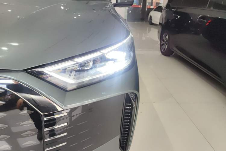 Used Chery Fengyun T8 2025 1.5T 130km Deluxe Version 5 Seats Left Front Headlight