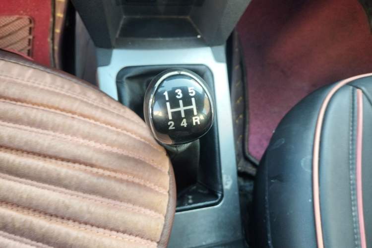 Used Zxauto Grandtiger 2016 2.4L Australian-Version Gasoline Two-Wheel-Drive Elite Edition Gear Lever