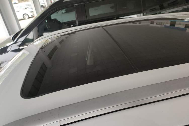 Used Geely Auto Emgrand X7 Sport 2018 1.8TD Automatic Two-Wheel Drive Smart 4G Connected Version
