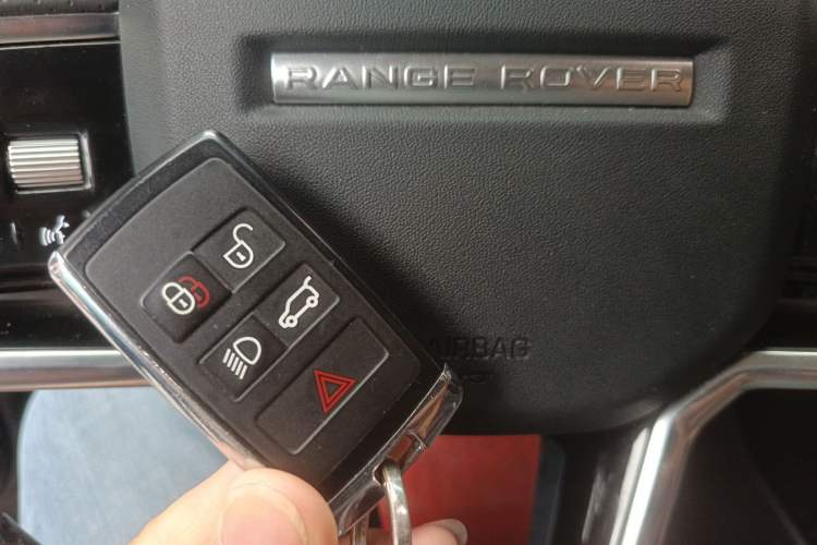 Used Land Rover Range Evoque 2021 Range Rover Velar L 249PS R-Dynamic First Edition Vehicle Key