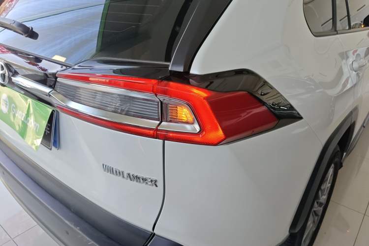 Used Toyota Wildlander 2024 2.0L CVT Two-Wheel Drive Leading Edition
