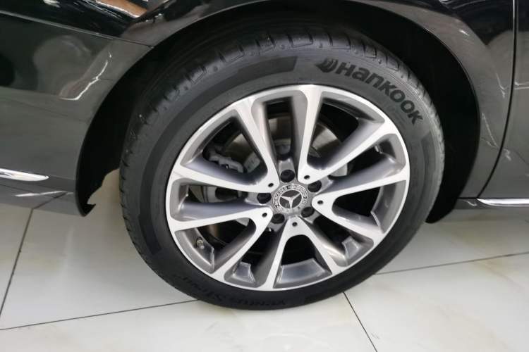 Used Mercedes-Benz E-Class 2020 Facelift E 260 L