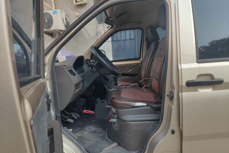 Used Wuling Rongguang S 2021 1.2L Base Model 5-Seater LSI