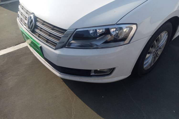 Used Volkswagen Gran Lavida 2013 1.6L Automatic Luxury Model
