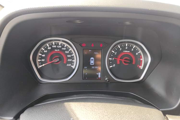 Used Soueast DX3 2016 1.5L Manual Luxury Model