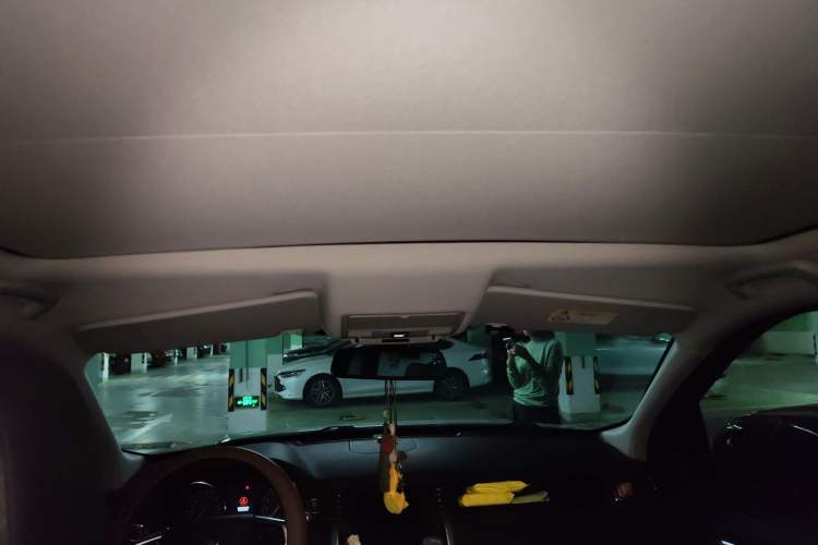 Used Land Rover Discovery Sport 2018 240 PS SE Version
