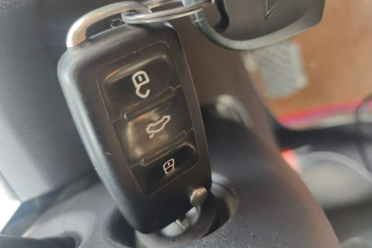 Used Jetta VA3 2019 1.5L Automatic Enjoyment Edition Vehicle Key