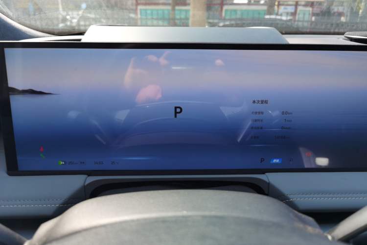 Used Geely Galaxy E8 2025 700 km Long-Range Intelligent Driving Version