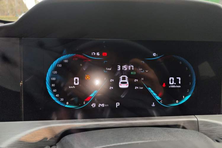 Used CHANGAN CS35PLUS 2022 Blue Whale NE 1.4T DCT Luxury Model Instrument Cluster