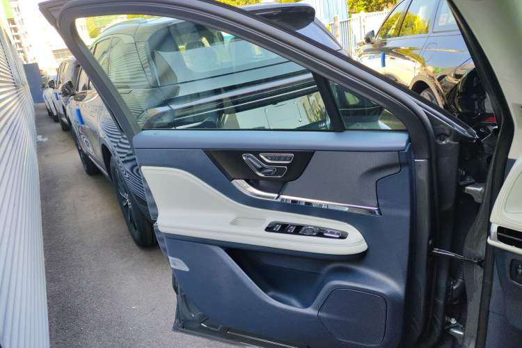 Used Lincoln Corsair 2023 2.0T Two-Wheel Drive Luxury Edition