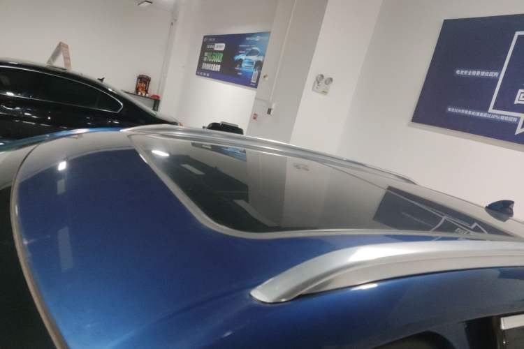 Used Buick Envision 2023 Encore S 652T Two-Wheel-Drive Luxury Model