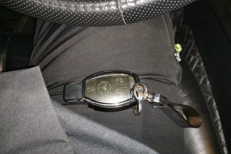 Used Mercedes-Benz C-Class 2010 C 200 CGI Fashion Model