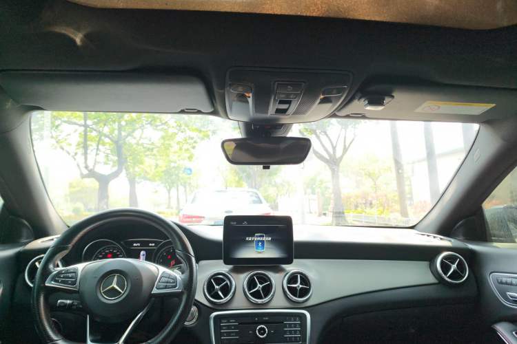 Used Mercedes-Benz CLA 2017 CLA 220 4MATIC Headliner