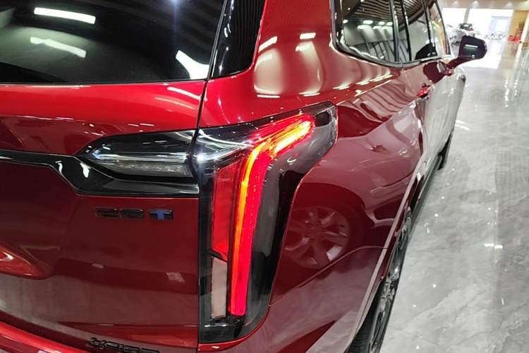 Used Cadillac XT6 2022 2.0T Six-Seater Four-Wheel-Drive Prestige Version