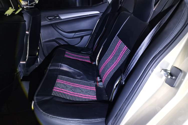 Used Roewe 360 2018 PLUS 1.5L Automatic Luxury Edition