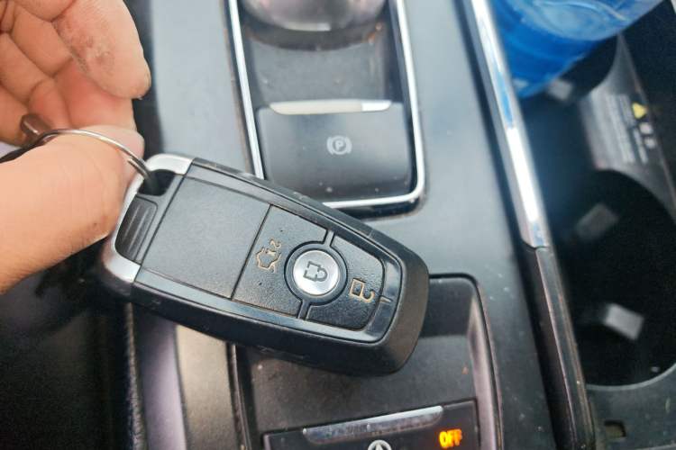 Used Ford Mondeo 2017 EcoBoost 180 Stylish Model
