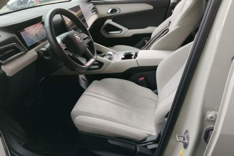 Used BYD Yuan UP 2024 301KM Leading Edition