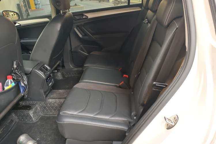 Used Volkswagen Tiguan L 2021 330TSI Automatic Two-Wheel Drive Smart Edition Left Rear Seat