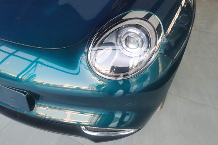 Used ORA Good Cat 2023 401 km Standard Range Luxury Version Lithium Iron Phosphate
