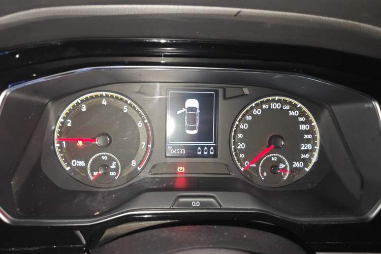 Used Volkswagen Sagitar 2019 280TSI DSG Comfort Version China VI Standard Instrument Cluster