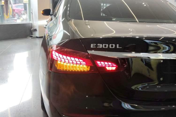 Used Mercedes-Benz E-Class 2023 Facelift E 260 L