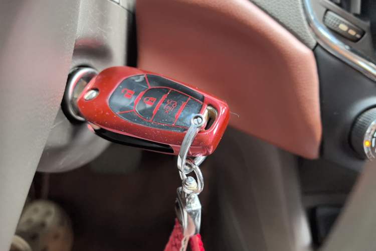 Used Chevrolet Cruze 2016 1.5L Automatic Stylish Sunroof Version
