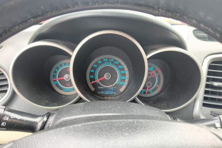 Used CHANGAN Eado 2013 1.6L Manual Luxury Model China V Standard Instrument Cluster