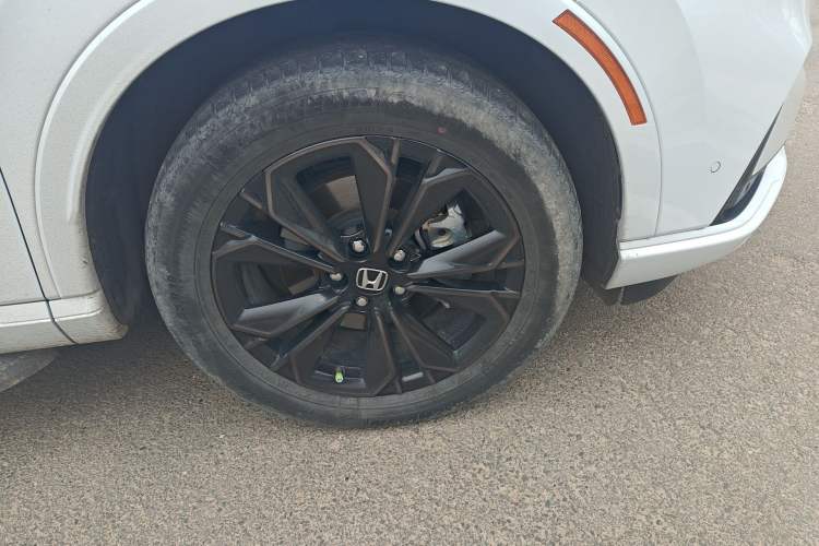 Used Honda CR-V New Energy 2023 2.0L ePHEV Flagship Edition Right Front Wheel Hub