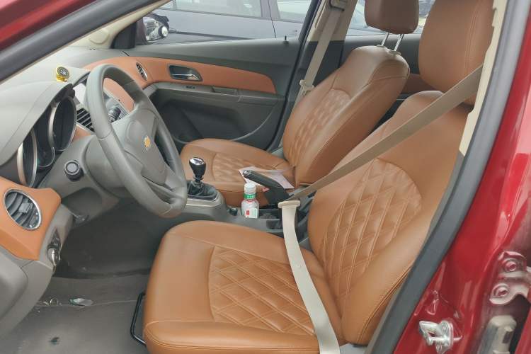 Used Chevrolet Cruze 2015 1.5L Classic SL MT