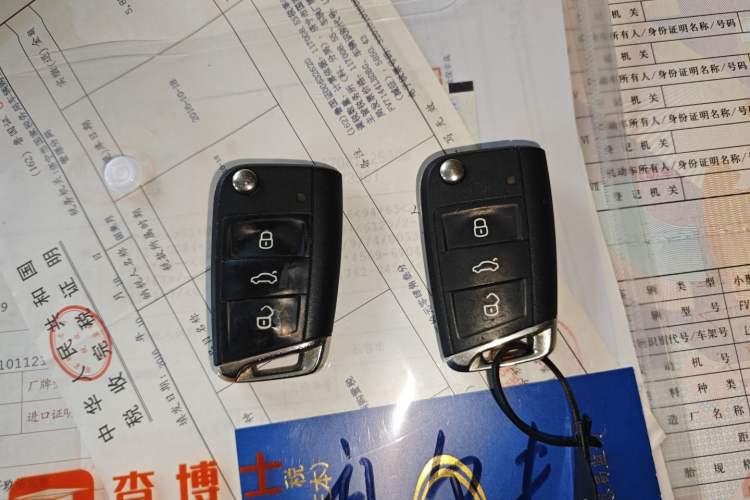 Used Volkswagen Golf 2016 230TSI Automatic Comfort Version
