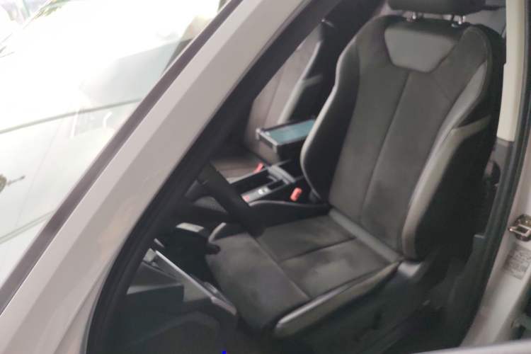 Used Audi Q3 2019 35 TFSI Advanced Dynamic Edition Left Front Seat