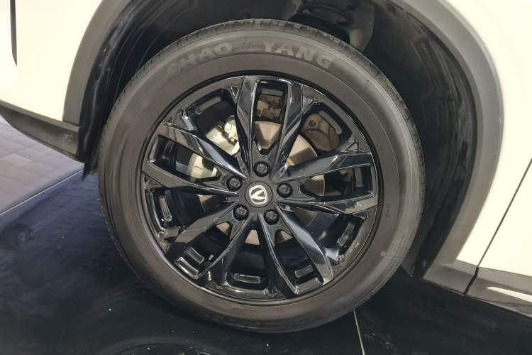 Used Changan X5 PLUS 2025 1.5T DCT High-Energy Version
