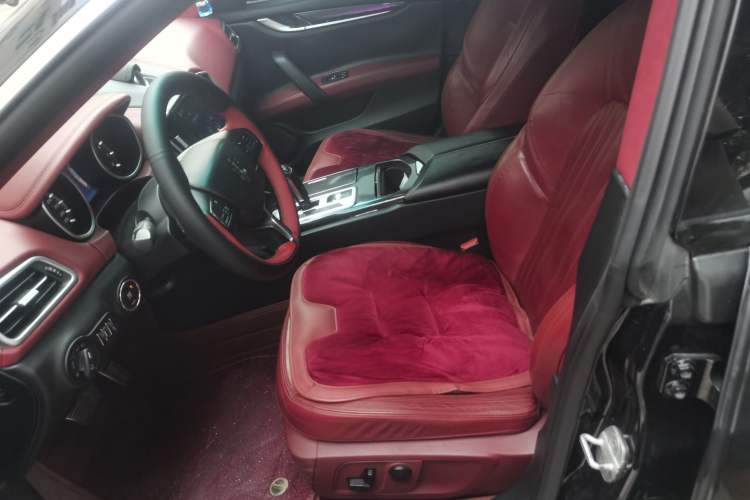 Used Maserati Ghibli 2014 3.0T Standard Edition Left Front Seat