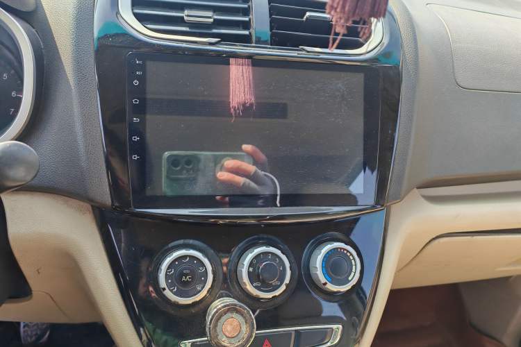 Used Jinbei 750 2015 1.5L Comfort Model
