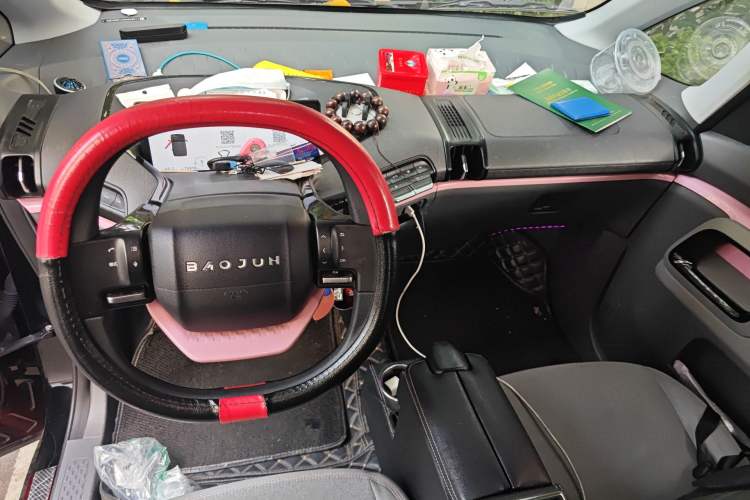 Used Baojun E300 2020 Star Travel Edition

