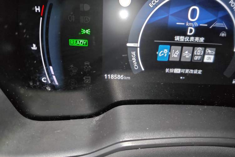 Used Toyota Levin 2024 Smart Electric Hybrid Dual-Engine 1.8L Leading Edition Odometer Close Up