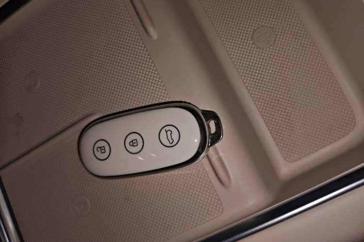 Used Li Auto L9 2022 Max model