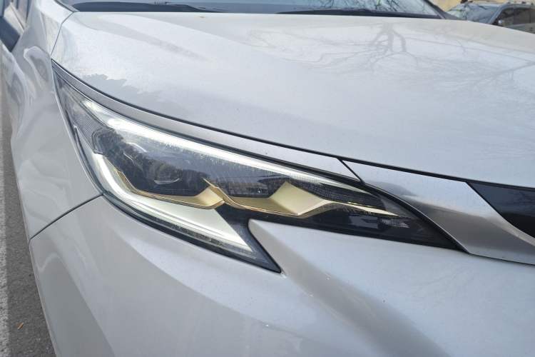 Used Toyota Granvia 2023 2.5L Hybrid Prestige PLUS Edition