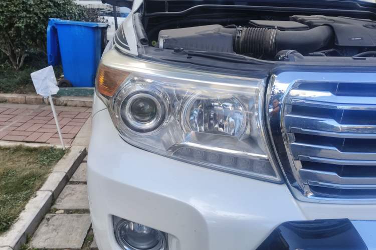 Used Toyota Land Cruiser 2014 4.0L Automatic Parallel Import Version 5 Seats
