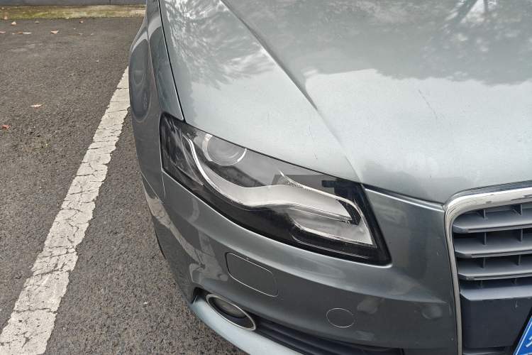 Used Audi A4L 2010 2.0 TFSI Standard Edition Right Front Headlight