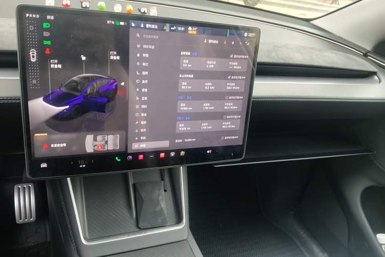 Used Tesla Model Y 2025 Long-Range All-Wheel Drive First Edition Audio And AC Panel