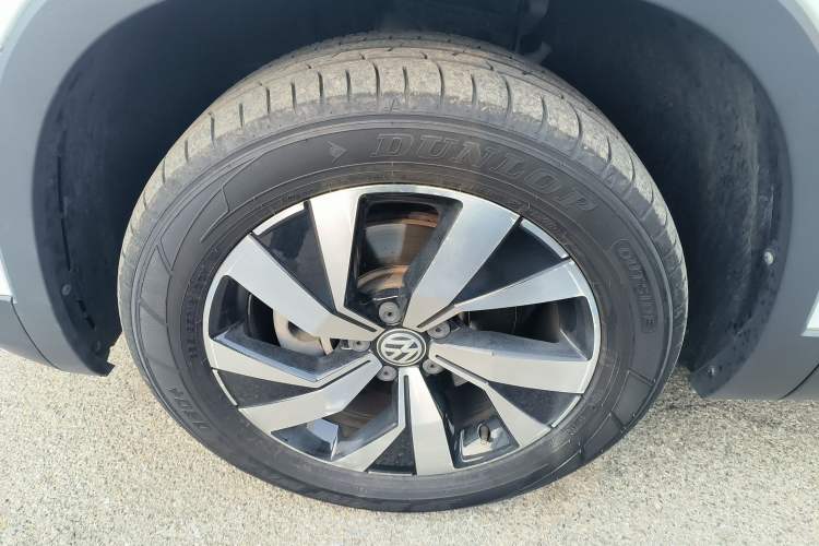 Used Volkswagen Tayron 2019 330TSI Four-Wheel Drive Luxury Version China VI Standard Left Front Wheel Hub